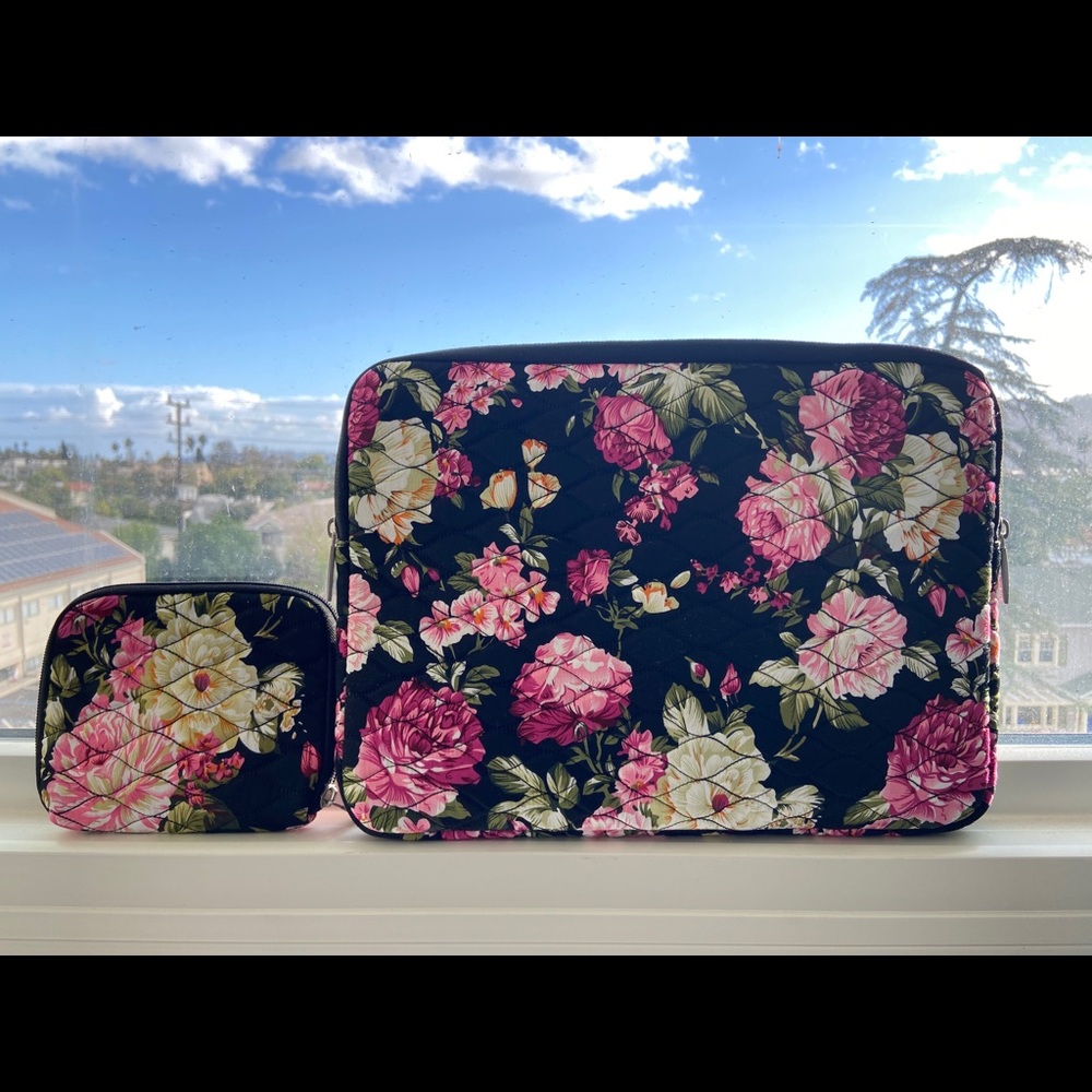 Laptop and pouch